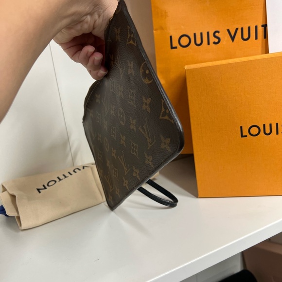 🔥🔥 Louis Vuitton neverfull Pochette box, COA, dust bag included - Picture 13 of 16